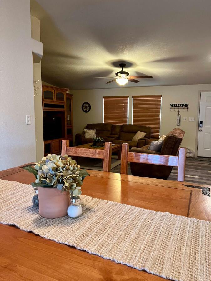 Parker Strip Pool House With Game Room! Εξωτερικό φωτογραφία